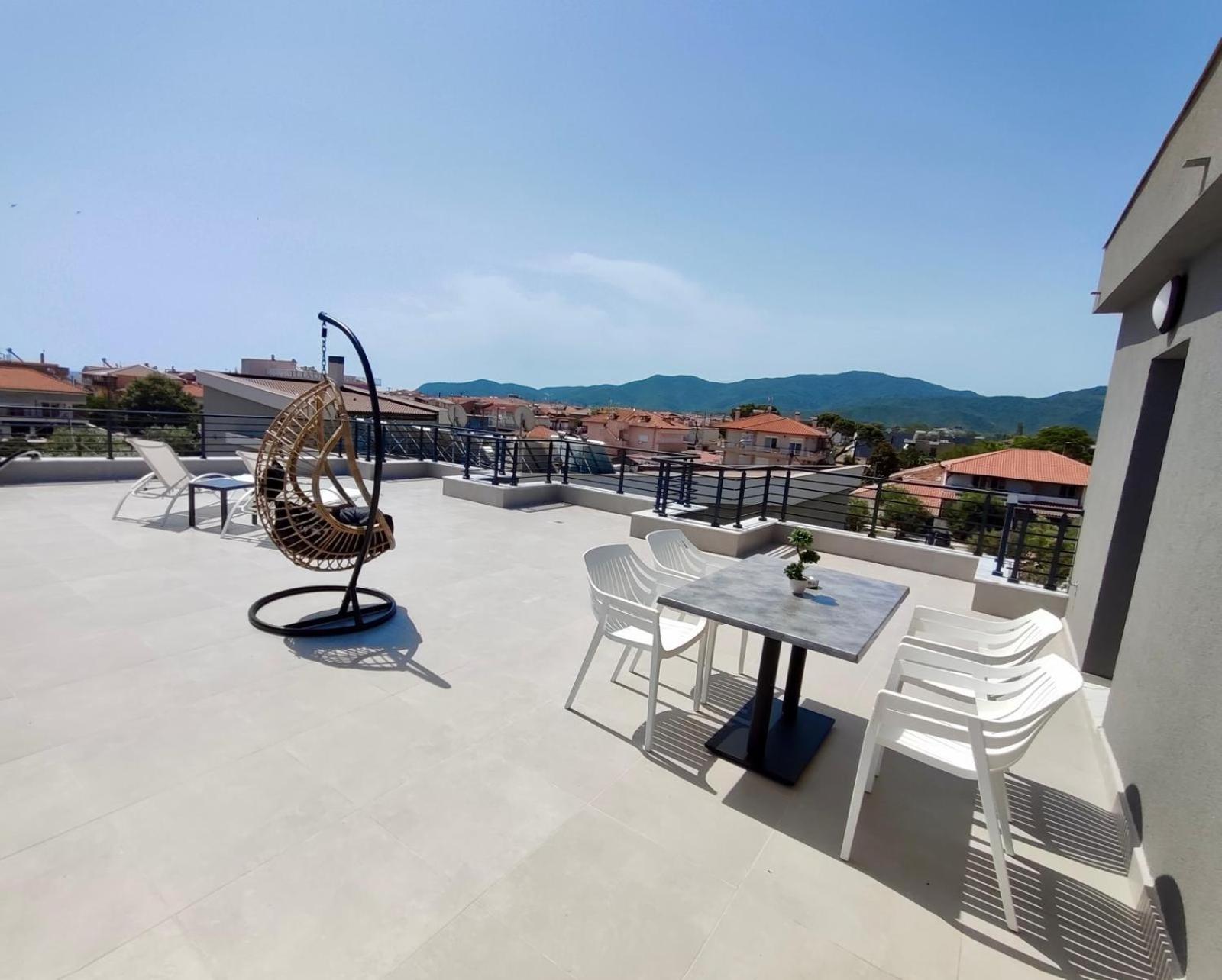 Four Shades Luxury Suites Сарти Екстериор снимка